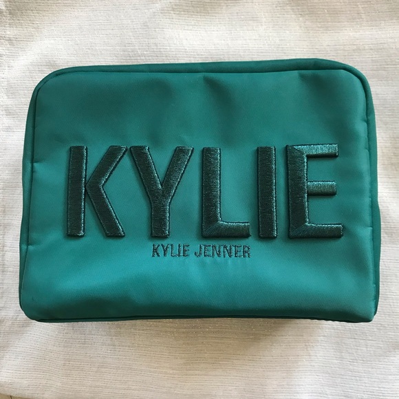Kylie Cosmetics Other - Kyle Cosmetics Emerald Green Holiday makeup bag